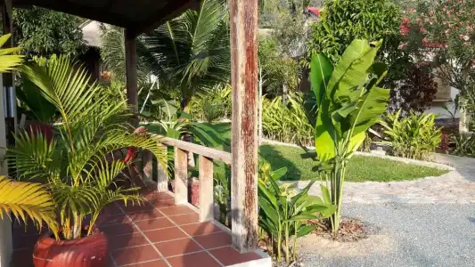 Bird of Paradise Bungalows - 36