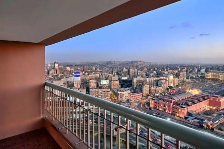 Ramses Hilton - 94
