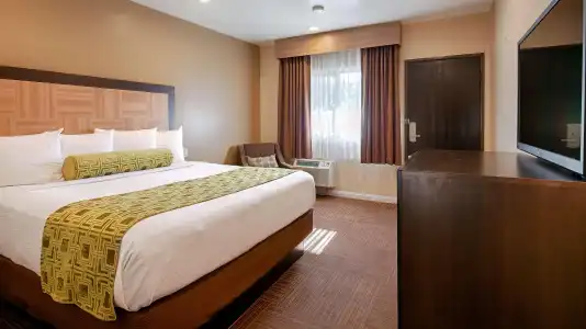 Best Western Plus Glendale - 6