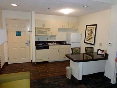 MONTREAL SUITES ORLANDO by IHG - 73
