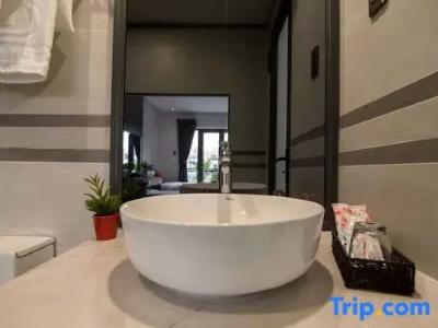 Bin Bin 7 - Near Ton Duc Thang University - 57