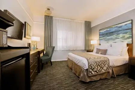 Tamarack Beach Resort - 59