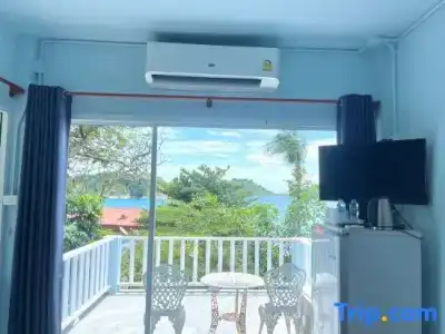 Naiharn On The Rock Resort - 22