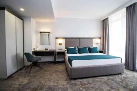 Best Western Plus Premium Inn - 59