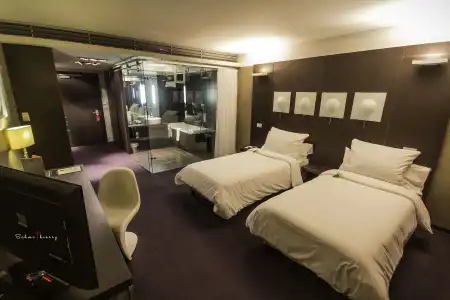 Le Rex - 6