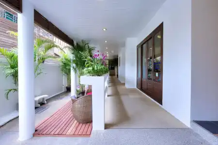 Colorize Boutique - 21