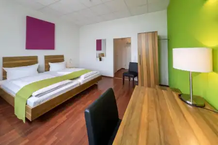 AMH Airport-Messe-Hotel - 60