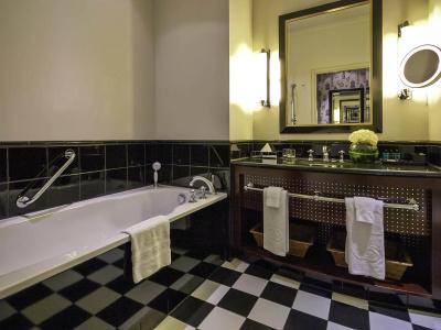 Sofitel London St James - 8
