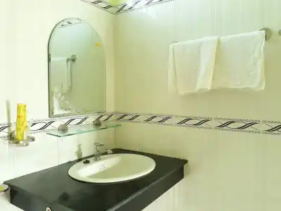 Cat Tien Guesthouse - 9