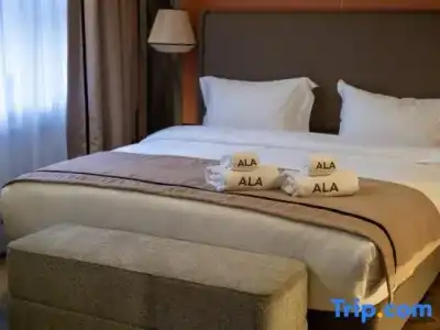 Ala Boutique - 37
