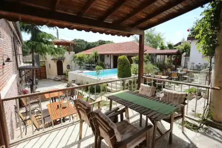 Akropolis Guest House - 50