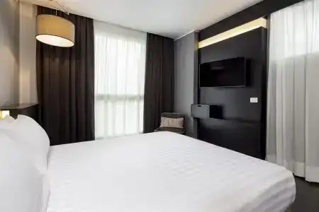 Best Western Premier CHC Airport - 56
