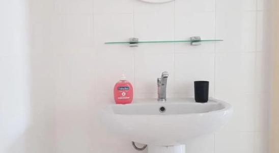 TRIANON Hostel - Central Paphos Old Town - 24