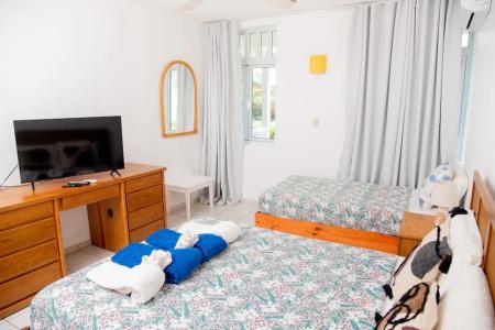 El Pelicano Apart-Hotel - 59