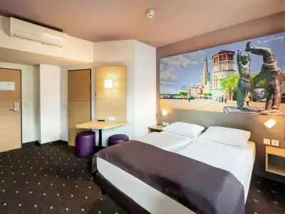 B&B Düsseldorf-Mitte - 38
