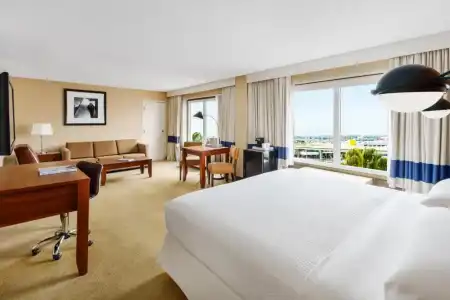 Four Points by Sheraton Los Angeles International Airport (USA) - 70