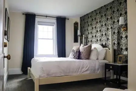Emerson Inn - 85