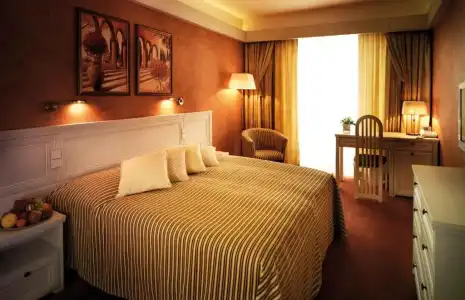 Residence & Club - 43