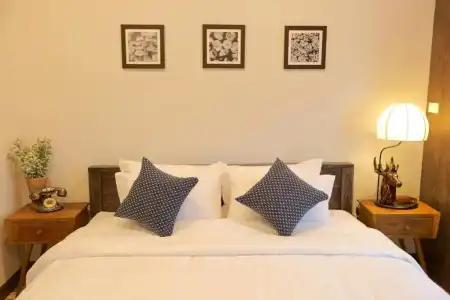Amaka Bed & Breakfast - 95