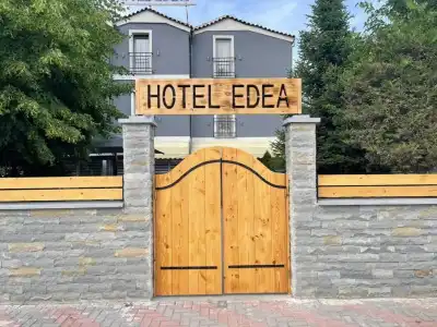 Edea - 0