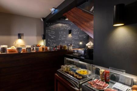 L'Hôtel - Face au Château - Boutique Hôtel et Séminaires - 11