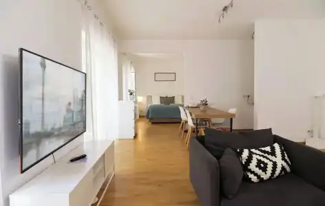 Victoria Apartments - 81