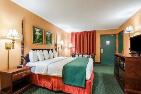 Quality Inn Eureka Springs South - 63