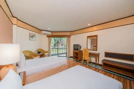 Botany Beach Resort Pattaya - 43