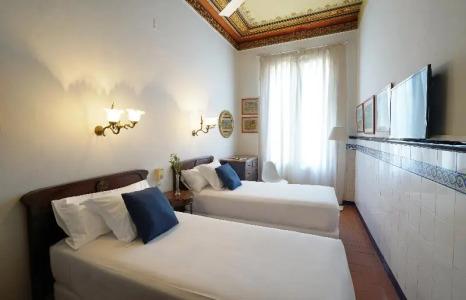 Medium Romantic - 65