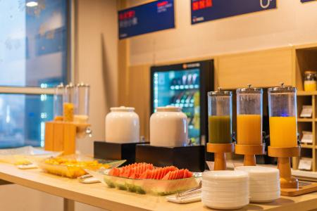 Holiday Inn Express Hangzhou Westlake East by IHG - 11