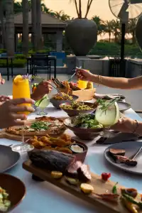 Dusit Thani LakeView Cairo - 14