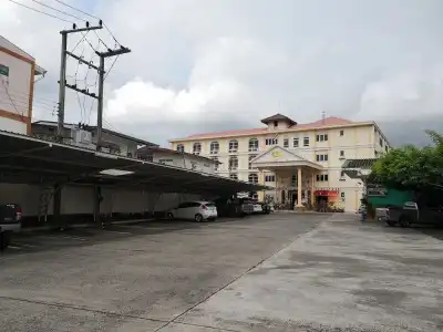 Phadaeng - 0