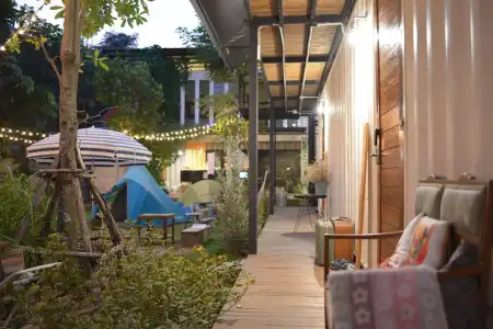 The Yard Hostel - 7