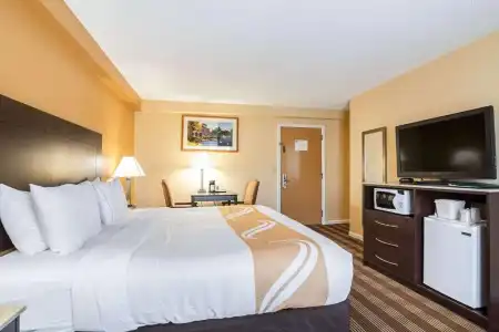 Quality Inn North Conway - 38