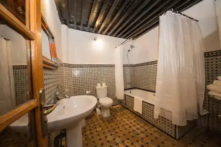 Riad Tara - 19