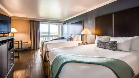 Best Western Pier Point Inn - 6