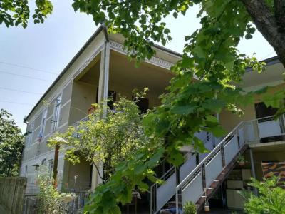 Guest house of Givi - 11