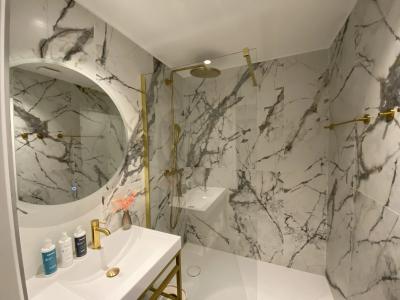 Best Western Plus Le Moderne - 35