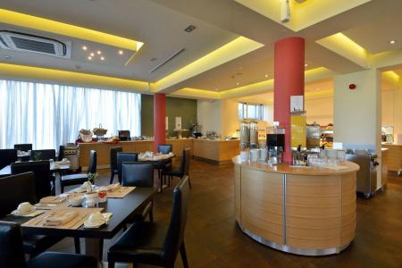 Royal Paradise Beach Resort & Spa - 24