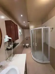 Meridian - 77