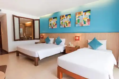 J Pattaya - 26