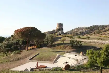 L’Ancora*** - 33