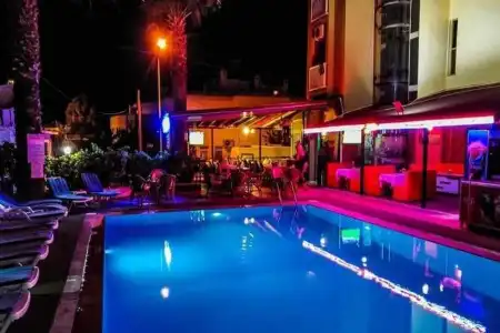 Yade Luxe Otel - 12