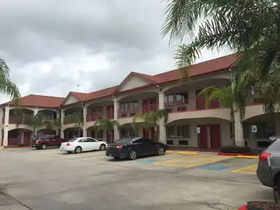 Lotus Inn - 10