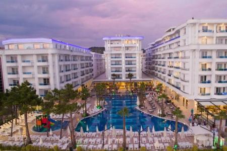 Grand Blue FAFA Resort & Spa - 19