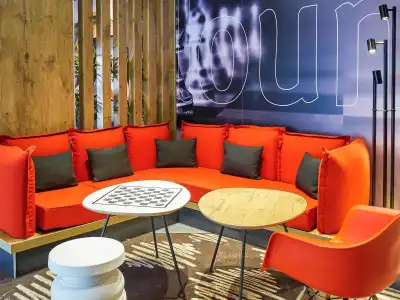 Ibis Paris Canal Saint Martin - 14