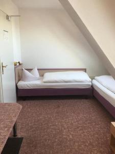 & Restaurant Park Cafe ISA - 26