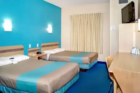 Motel 6 Peterborough, ON - 28