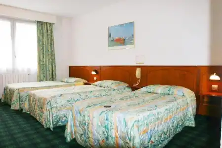 Hôtel Christ Roi - 21
