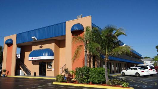 Magnuson Bradenton - 21